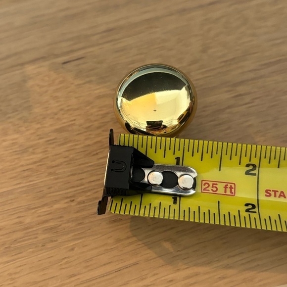 Set of 2 cabinet door knobs Solid brass. New - Picture 7 of 9